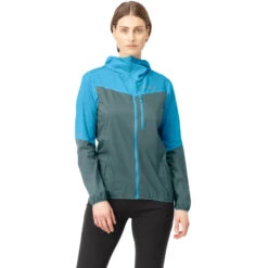 Norrona Falketind Aero60 Hood Jas Dames - Aquarius/North Atlantic