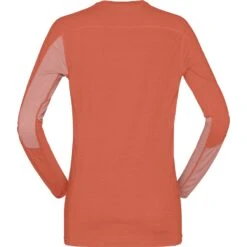 Norrona Falketind Equaliser Merino Round Neck Shirt Met Lange Mouwen Dames - Peach Amber/Orange Alert -Norrona norrona falketind equaliser merino round neck women peach amber orange alert 2 1253615