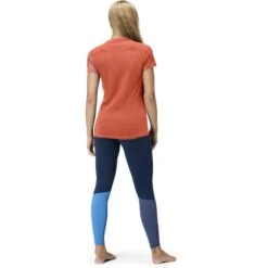 Norrona Falketind Equaliser Merino T-Shirt Dames - Peach Amber/Orange Alert -Norrona norrona falketind equaliser merino t shirt women peach amber orange alert 4 1253643