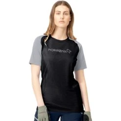 Norrona Fjørå Equaliser Lightweight T-Shirt Dames - Caviar/Light Grey