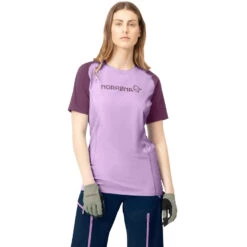 Norrona Fjørå Equaliser Lightweight T-Shirt Dames - Dark Purple/Violet Tulle