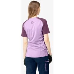 Norrona Fjørå Equaliser Lightweight T-Shirt Dames - Dark Purple/Violet Tulle -Norrona norrona fjora equaliser lightweight t shirt women dark purple violet tulle 5 1126784