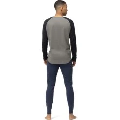 Norrona PureUll Hemd Met Lange Mouwen Heren - Castor Grey/Caviar Melange -Norrona norrona pureull long sleeve baselayer men castor grey caviar melange 2 1463473