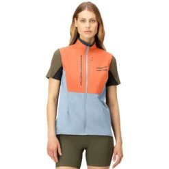 Norrona Senja Aero90 Vest Dames - Flamingo/Blue Fog