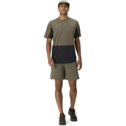 Norrona Senja Equaliser Lightweight T-Shirt Heren - Olive Night -Norrona norrona senja equaliser lightweight t shirt men olive night model 1 1399869