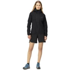 Norrona Senja Gore-Tex Active Jas Dames - Caviar -Norrona norrona senja gore tex active jacket women caviar model 1 1399964