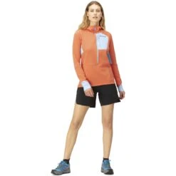 Norrona Senja Warm1 Hood Fleece Trui Dames - Flamingo -Norrona norrona senja warm1 hood women flamingo model 1 1399996