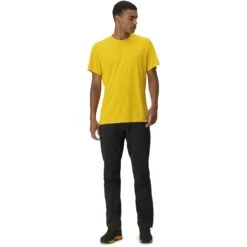 Norrona Tech T-Shirt Heren - Sulphur 8 Norrona Tech T-Shirt Heren - Sulphur -Norrona norrona tech t shirt men sulphur model 1 1400206