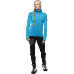 Norrona Trollveggen Powerstretch Pro Zip Hood Jas Dames - Hawaiian Surf -Norrona norrona trollveggen powerstretch pro zip hood women hawaiian surf 2 1464882