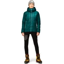 Norrona Trollveggen Primaloft100 Zip Hood Jas Dames - Everglade -Norrona norrona trollveggen primaloft100 zip hood jacket women everglade 4 1518996
